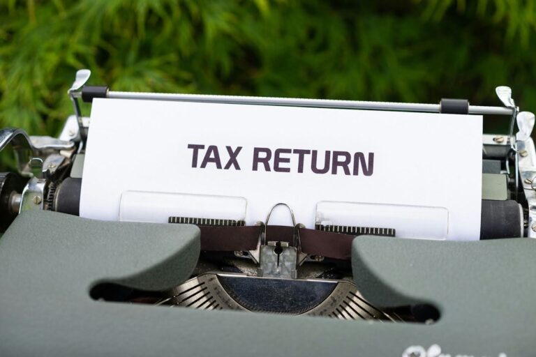 Got a Tax Refund? Here’s How to Start Investing with It
